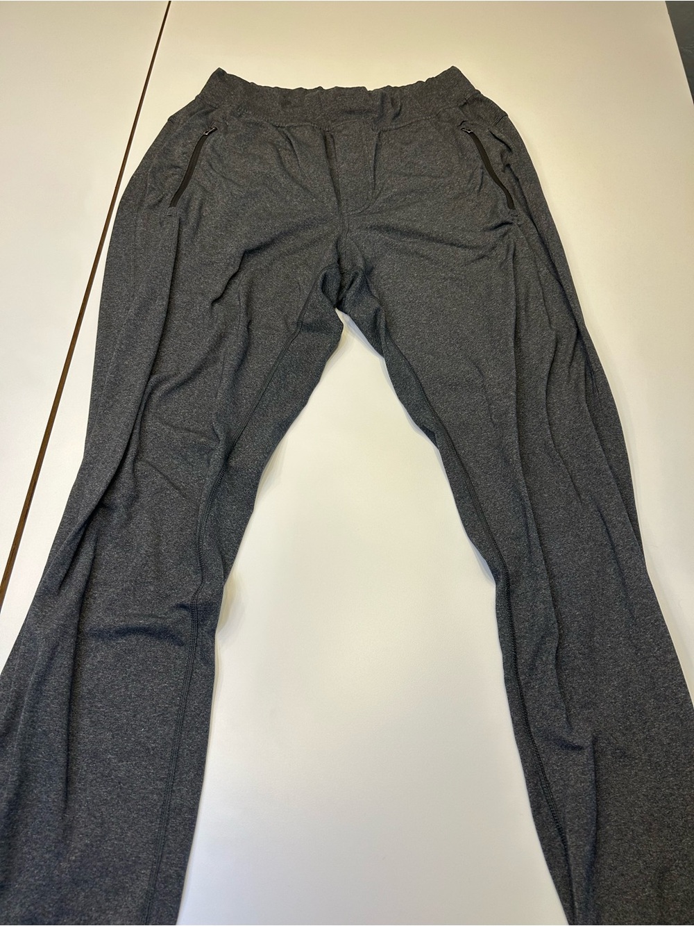 Lululemon Men's Dark Gray Active Jogger Pants